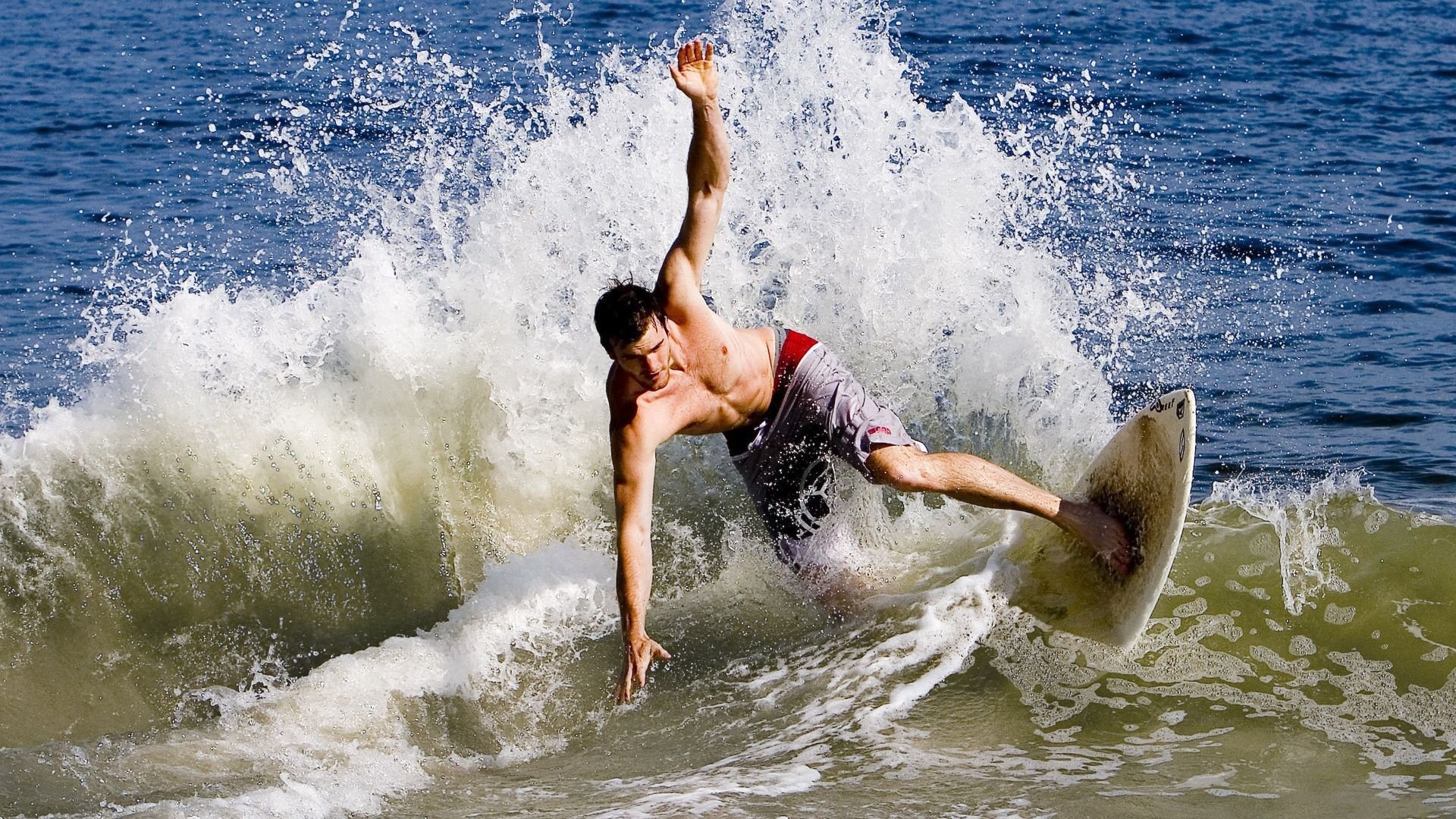 “无限可能”的未来:AI裁判、虚拟球队、增强现实引发热议